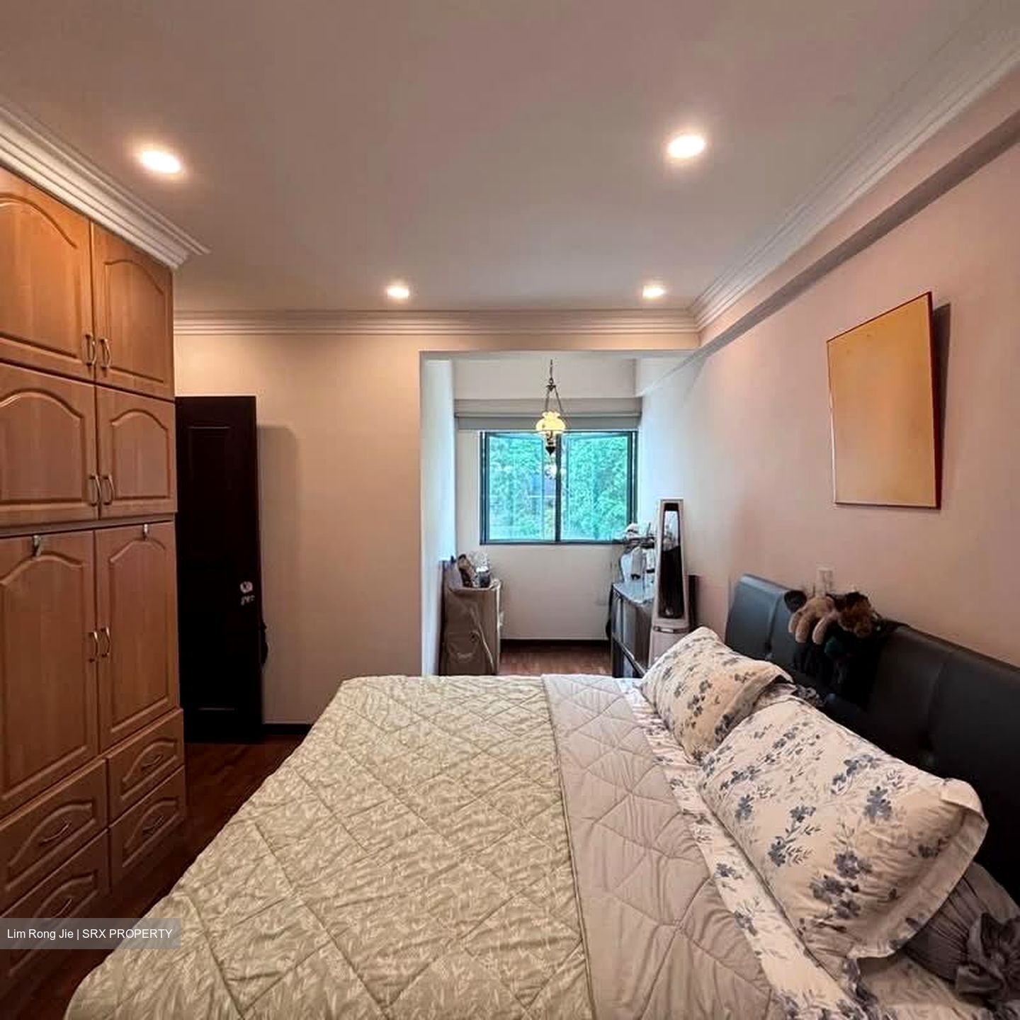 Stratford Court (D16), Condominium #553572831